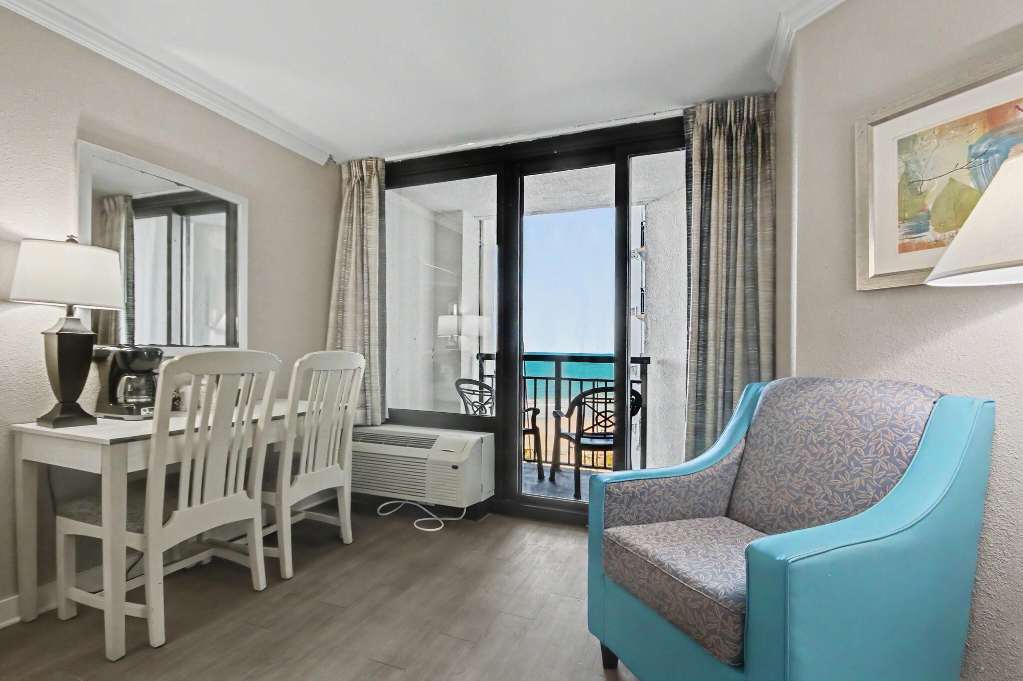 Ocean View King Room + Beach Access + Lazy River - Myrtle Beach