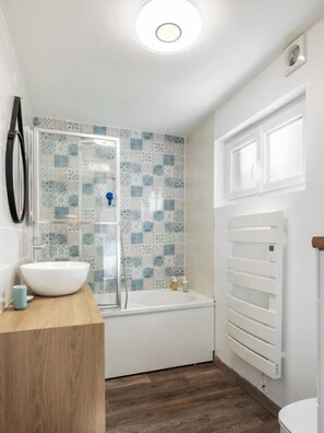 Bathroom - Gîtes de France® - La Parenthèse Sottevillaise (SOTTEVILLE LES ROUEN)