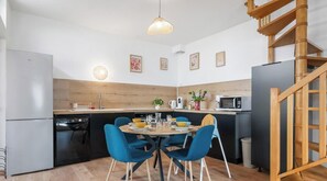 Dining - Gîtes de France® - La Parenthèse Sottevillaise (SOTTEVILLE LES ROUEN)