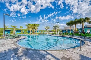 Outdoor pool, a heated pool - NEW Private Heated Pool Resort Home 10 Min Disney (Kissimmee)