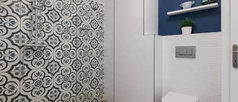 House | Bathroom