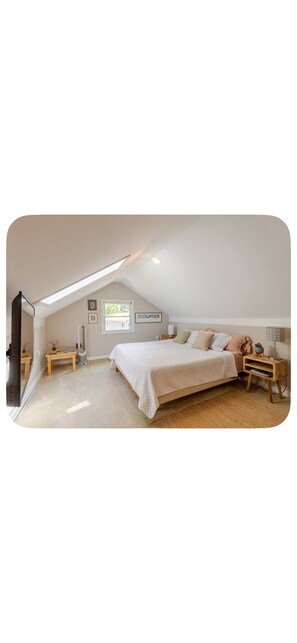 2 bedrooms, iron/ironing board, WiFi, bed sheets - Cape Cod ať South River USNA Commissioning Week! (Riva)