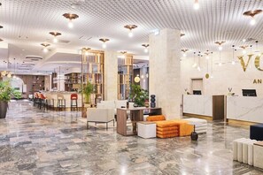 Lobby - The Hotel Katowice (Katowice)