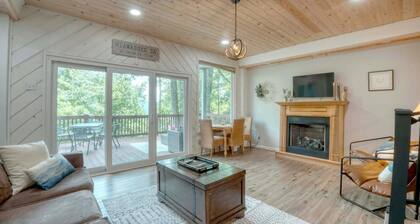 Summit View - Mountain Top View & Gas Fireplace