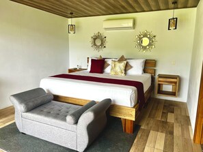 WiFi, bed sheets, wheelchair access - Vrbo Property (La Fortuna)