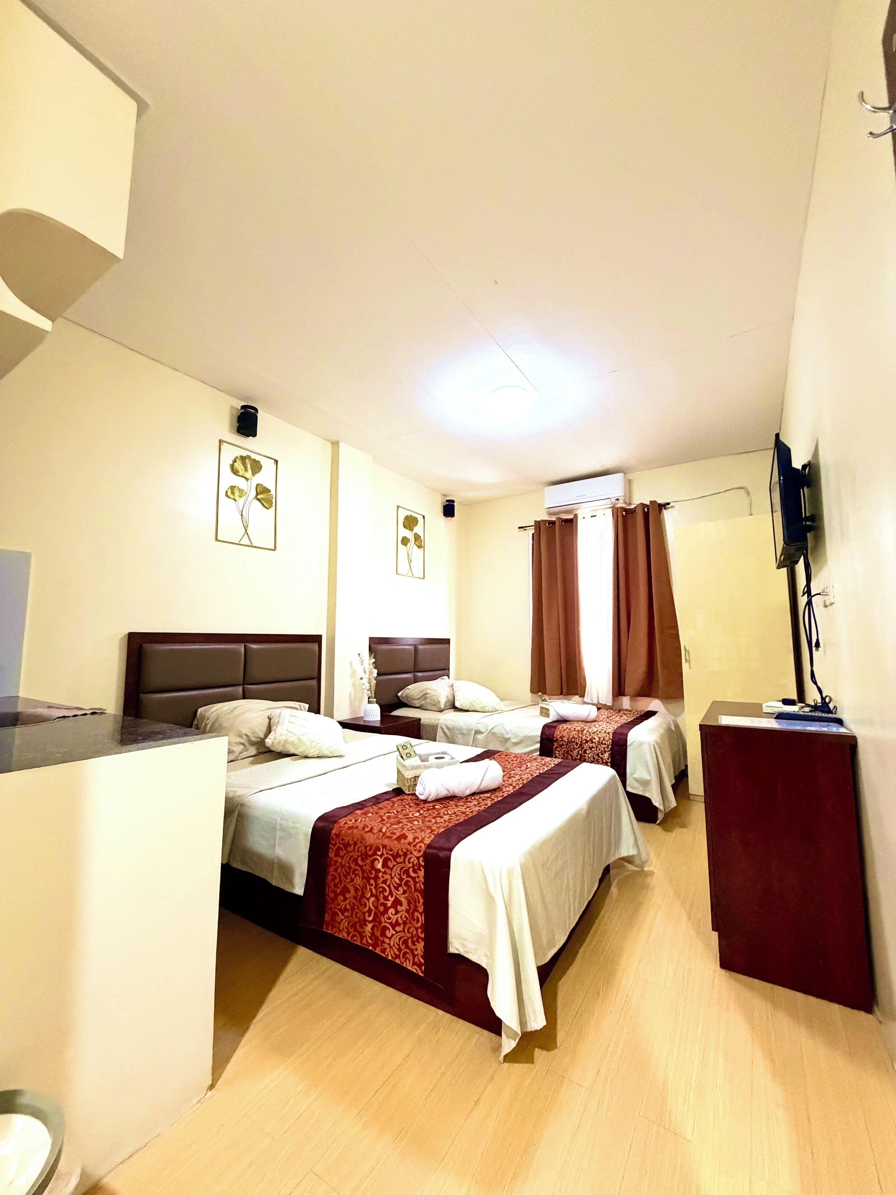 Double or Twin Room | Free WiFi