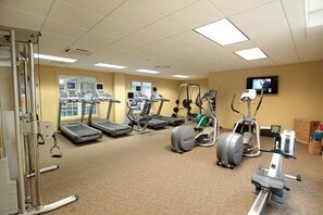 Fitness facility - Amazing 2-bedroom resort in Williamsburg perfect for your getaway (Williamsburg)