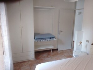 1 Schlafzimmer, Internetzugang
