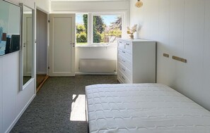 Free WiFi - Gorgeous home in Nexø with WiFi (Nexø)