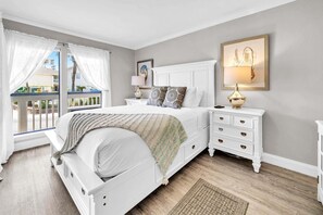 1 bedroom, iron/ironing board, free WiFi, bed sheets - Sandpiper Cove 8152- Studio Unit near beach. (Destin)