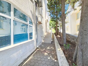 Exterior detail - Apartment direkt am Meer für 2-3 Personen by Interhome (Novi Vinodolski)