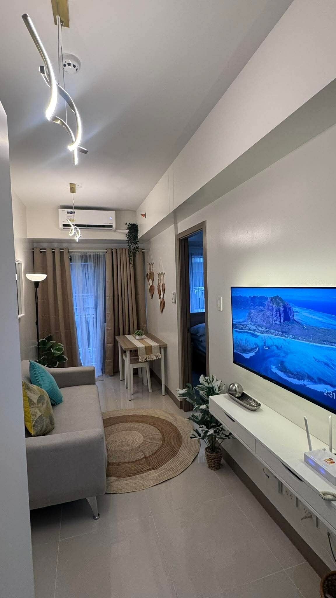TV