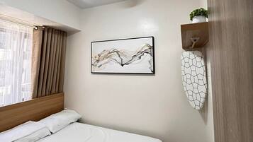 1 bedroom, iron/ironing board, WiFi, bed sheets