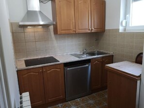 Unclassified image, 2 of 42, button - Ivanka1 by Interhome (Selce)