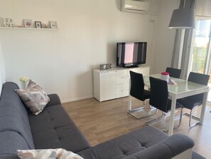 Unclassified image, 3 of 68, button - Apartman Irena 2 by Interhome (Crikvenica/Dramalj)