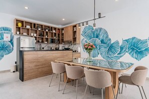 Dining - Spacious Group Getaway with Private Terrace & Grill (Mexico City)