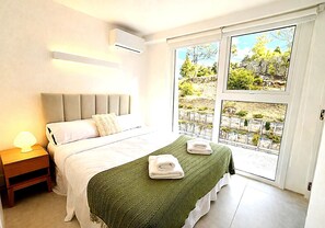 2 chambres, bureau, fer et planche à repasser, Wi-Fi gratuit