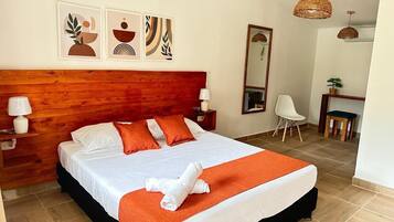 Fer et planche à repasser, Wi-Fi, draps fournis