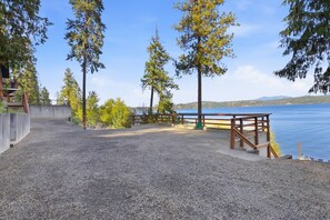 Property grounds - Hayden Lake Oasis | Private Dock and Boat Slip | Fire Pit and Lake Access (Hayden)