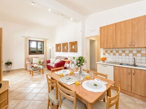 Dining - Villa Käthe - privatem pool by Interhome (San Vito Dei Normanni)