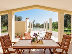 Outdoor dining - Villa Käthe - privatem pool by Interhome (San Vito Dei Normanni)