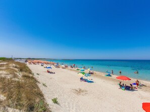 Beach - Flaches Meer aus Kiefernholz by Interhome (Carovigno)