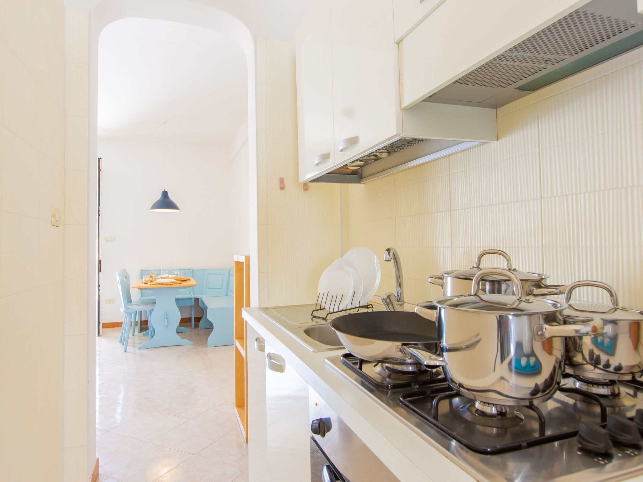 Fridge, microwave, oven, cookware/dishes/utensils