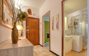 Shower, hair dryer - Gorgeous apartment in Genova with house sea view (Genova)