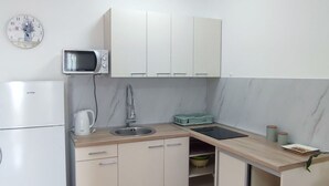 Private kitchen - in Crikvenica mit Schöner Terrasse by Interhome (Crikvenica)