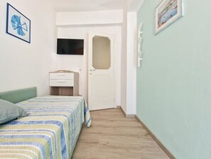 Room - Casa Diamante Blu Mare by Interhome (Cavoli)