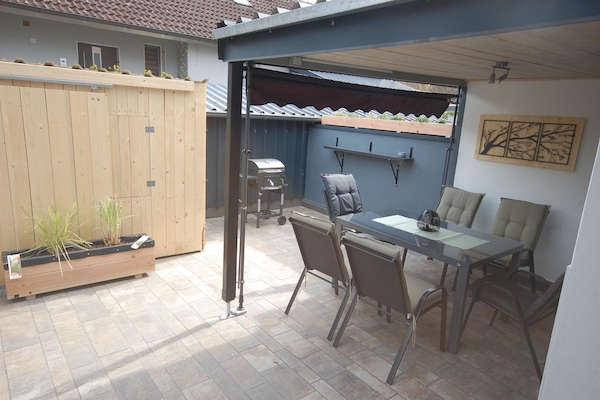 FEWO Familienwohnung-Terrasse