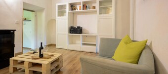 2 bedroom pet friendly apartment in Scansano