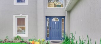 Family Home Near to NASA, SpaceX, Cocoa Beach & Cruise Port