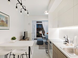 Kitchen / Dining Room - Premium DC apartment Osijek by Interhome (Osijek)
