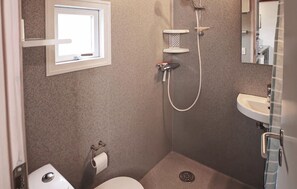 Shower - Nice apartment in Farsø with heated swimming pool (Farsø)