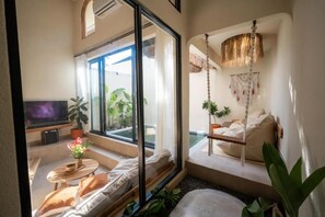 Exclusive Loft, Balcony, Pool View | Interior - Casa pumara loft (Denpasar)