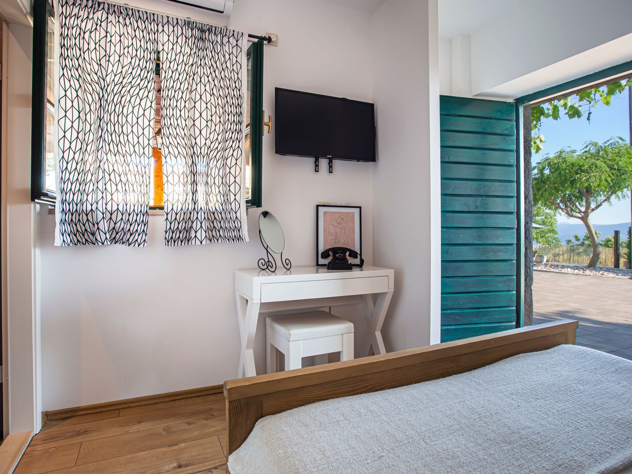 3 bedrooms, Internet
