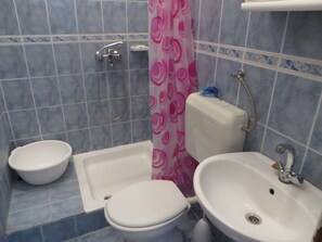 Bathroom - Gemütliche Ferienwohnung in Strandnähe by Interhome (Drašnice)