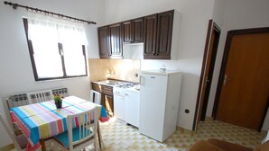Interior - Apartment Mladen - 2 by Interhome (Krk/Njivice)