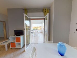 Living Room - Große Wohnung in Balestrate mit Grill und Garten by Interhome (Balestrate)