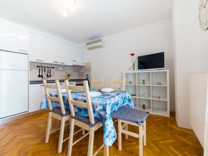 Dining - Apartment Raspolic no.1 by Interhome (Opatija/Kastav)