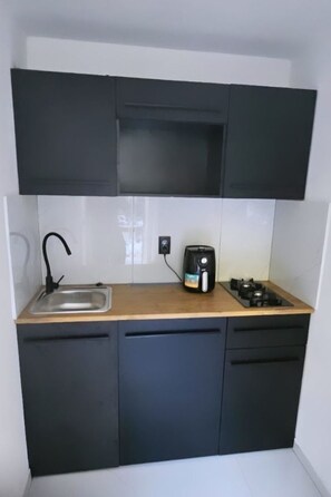 Unclassified image, 3 of 10, button - Bradaric in Strandnähe by Interhome (Hvar/Gdinj)