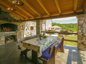 Nicht klassifiziertes Bild, 4 von 6, Schaltfläche