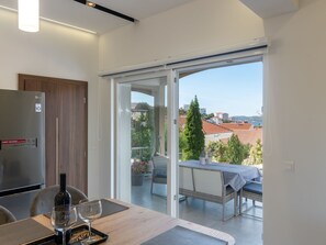 Dining - Luxuriöses Apartment in Strandnähe by Interhome (Trogir/Okrug Donji)