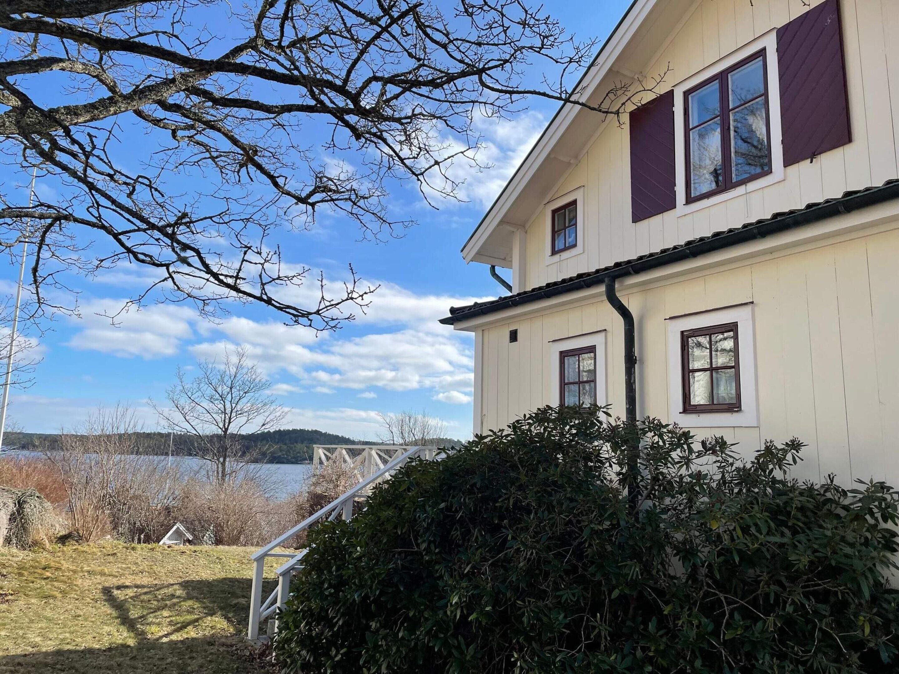 House | Exterior