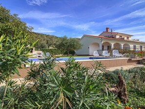 Pool - Villa MAREVISTA by Interhome (Brovinje)