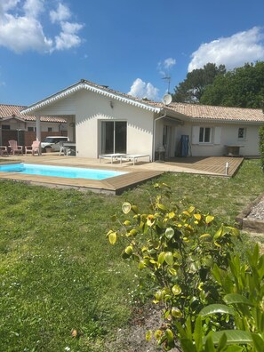 Pool - House with pool (Le Teich)