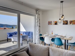 Dining - House Barbara by Interhome (Medulin)