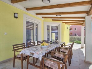 Outdoor dining - House Valnessa by Interhome (Medulin)