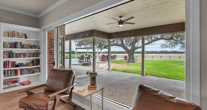 Poolside Ranch Retreat-Country Getaway & Bunkhouse